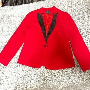 Worthington Red Blazer with Black Lapel size L